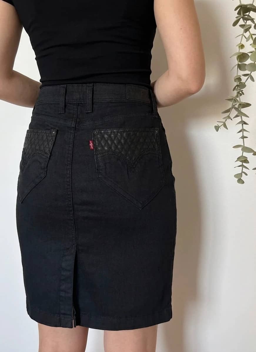 Jupe crayon Levi's noire denim poches matelassées taille M - VG260580